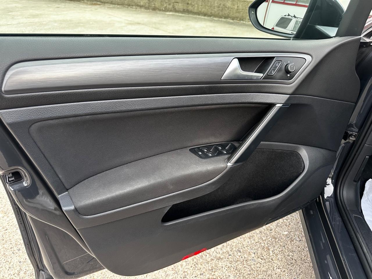 Volkswagen Golf Variant 1.0 TSI 115 CV Business BlueMotion Tech.