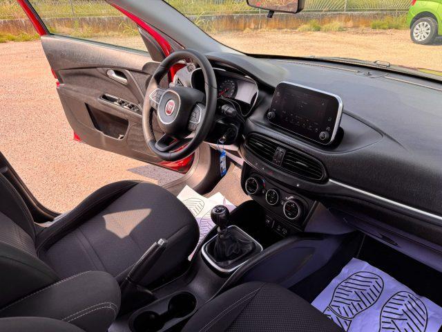 FIAT Tipo 1.4 T-Jet 120CV GPL 5P S- DESIGN