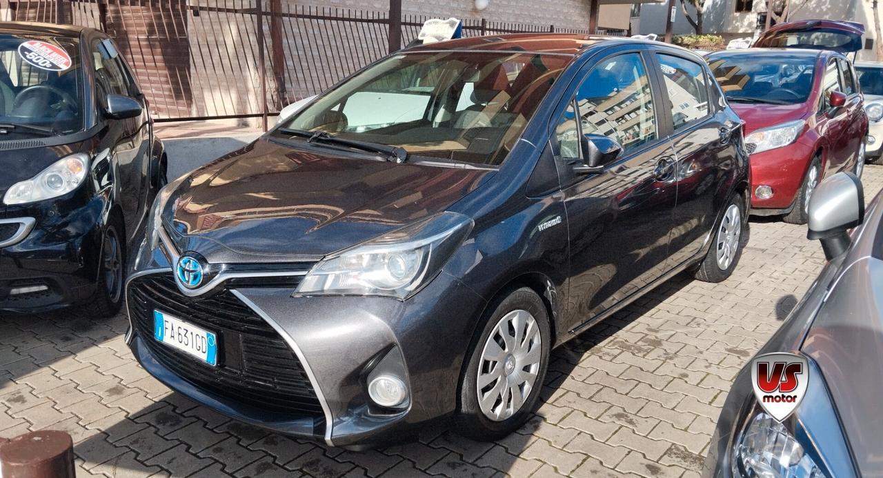 TOYOTA YARIS 1.5 Hybrid AUTO -GRANZIA FULL