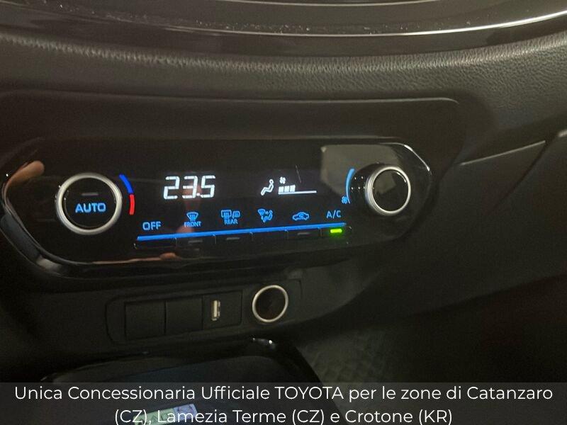 Toyota Aygo X 1.0B (72 CV) Lounge