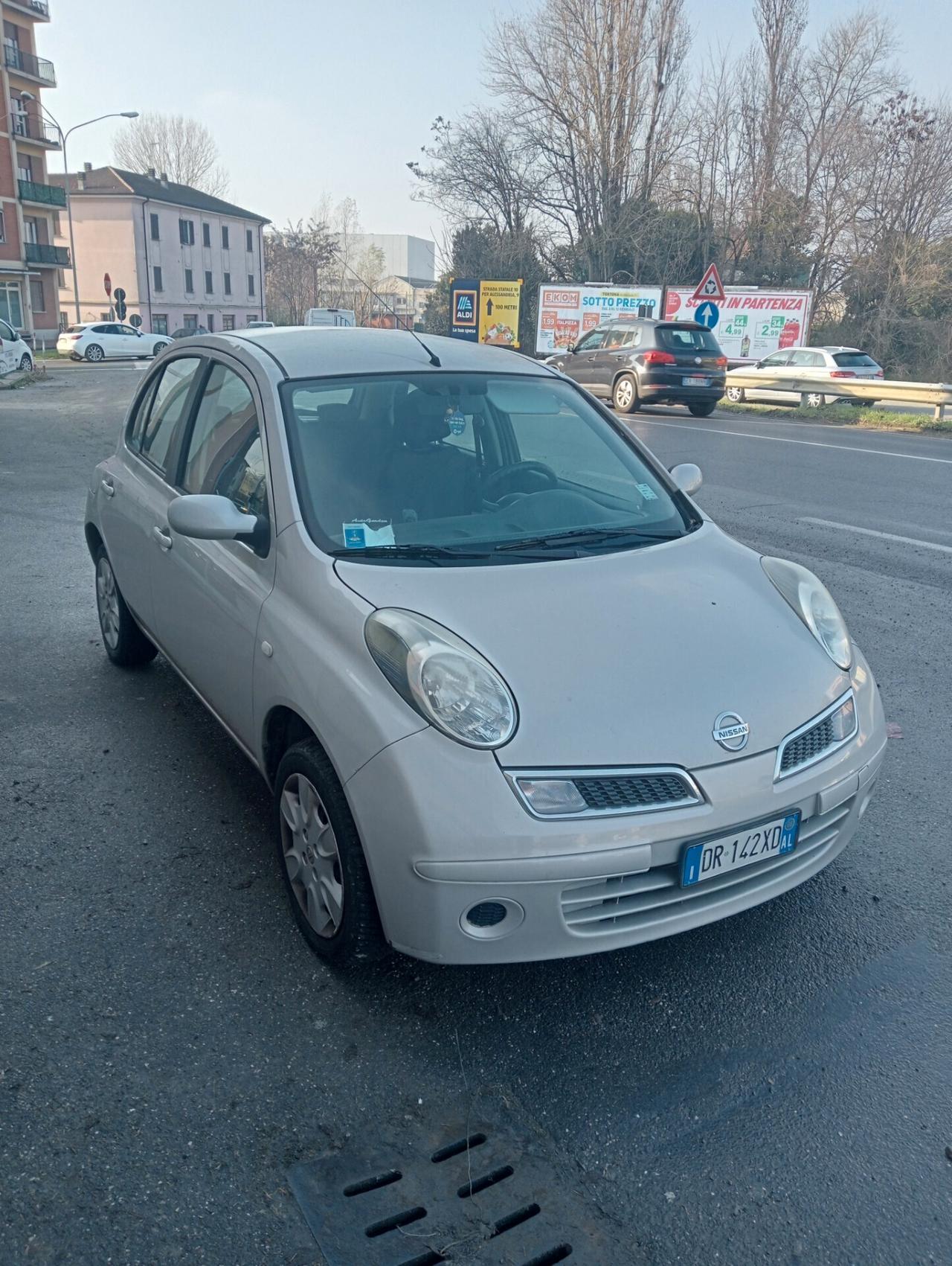 Nissan Micra 1.2 16V 5 porte Jive X Neopatentati