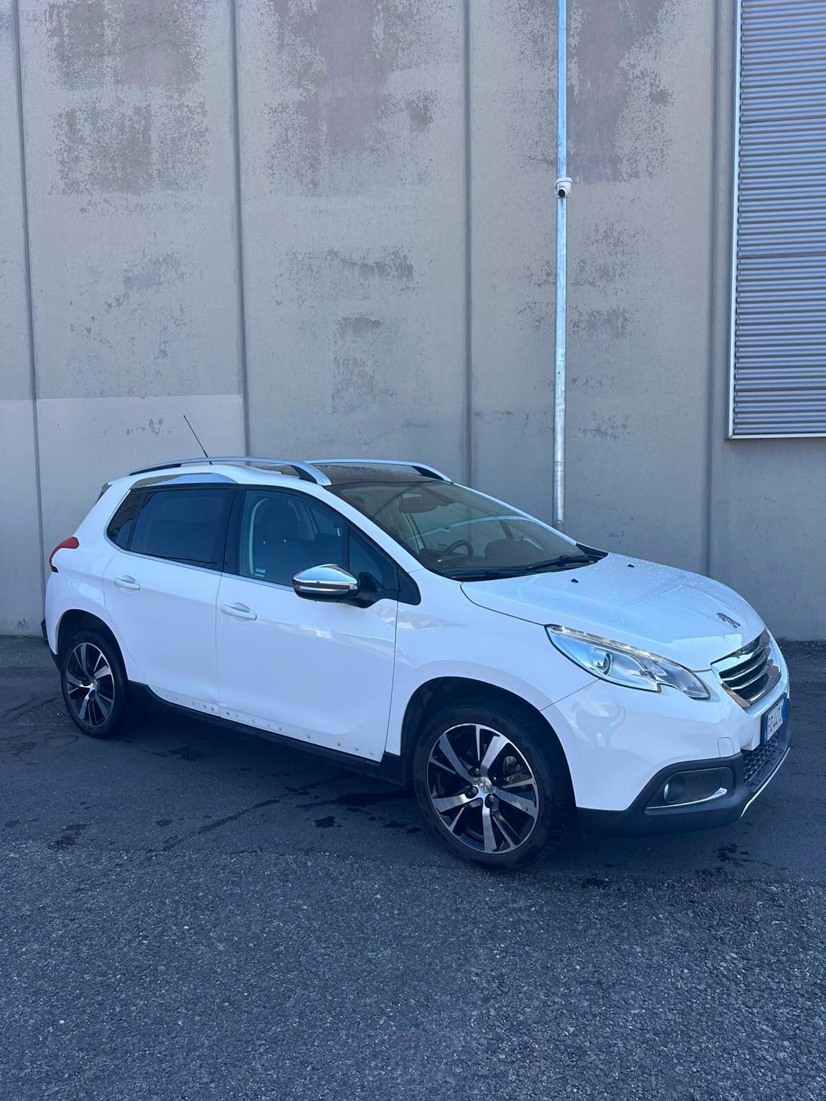 Peugeot 2008 PureTech Turbo 110 S&S Allure