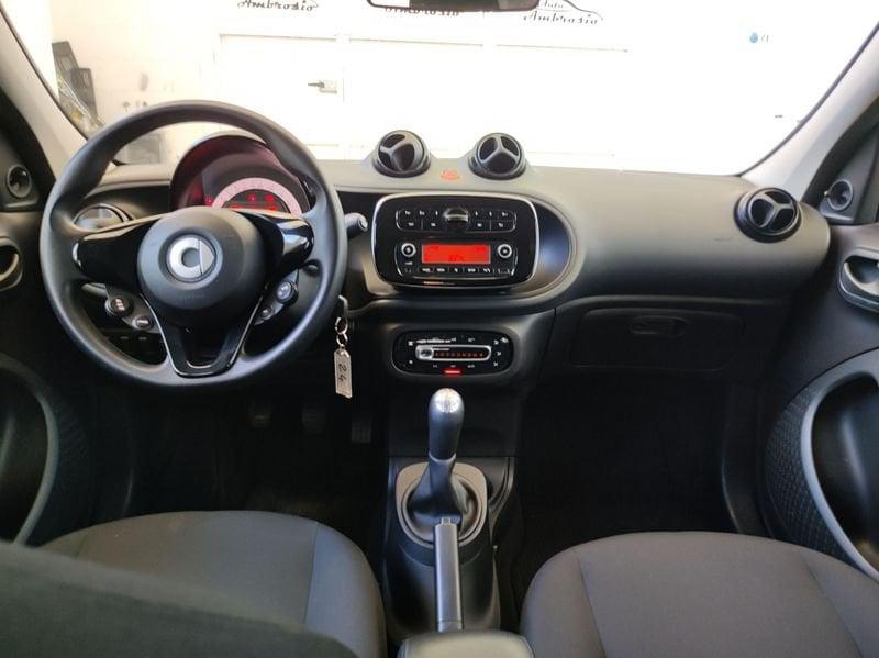 smart forfour forfour 70 1.0 Passion DA 99,00 AL MESE