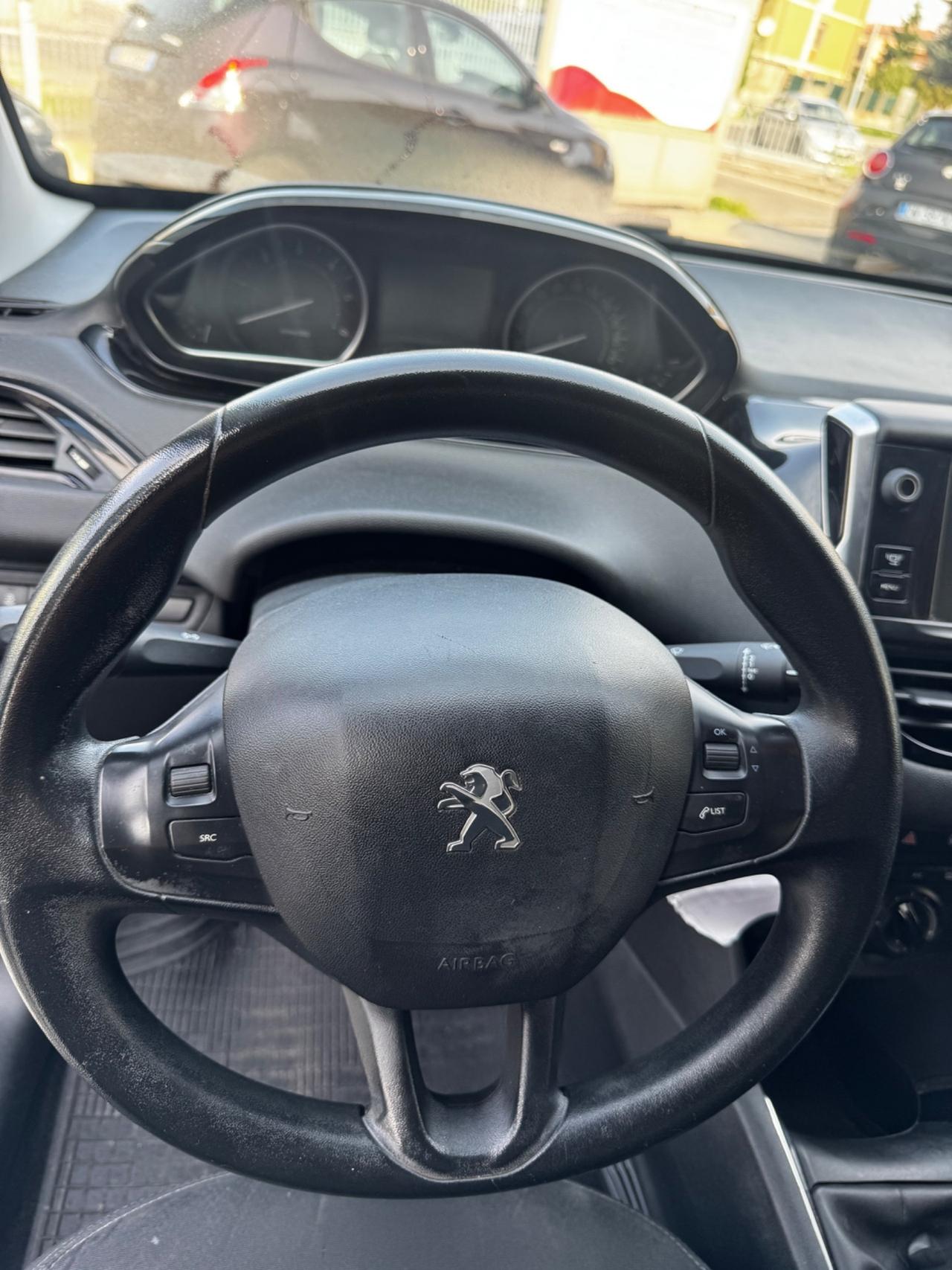 Peugeot 208 1.6 e-HDi 92 CV Stop&Start 5 porte Active