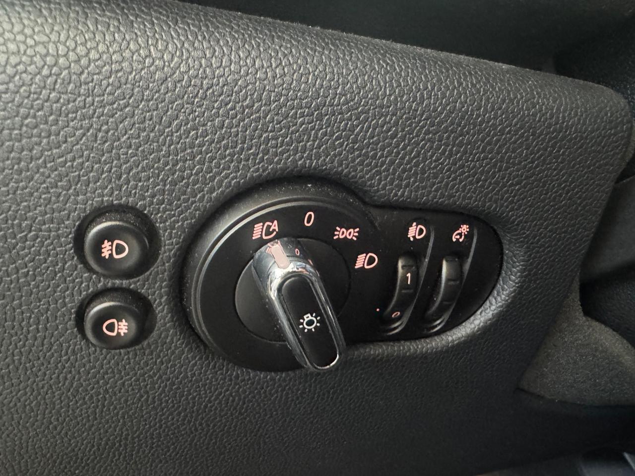 Mini 2.0 Cooper S allestimento JCW