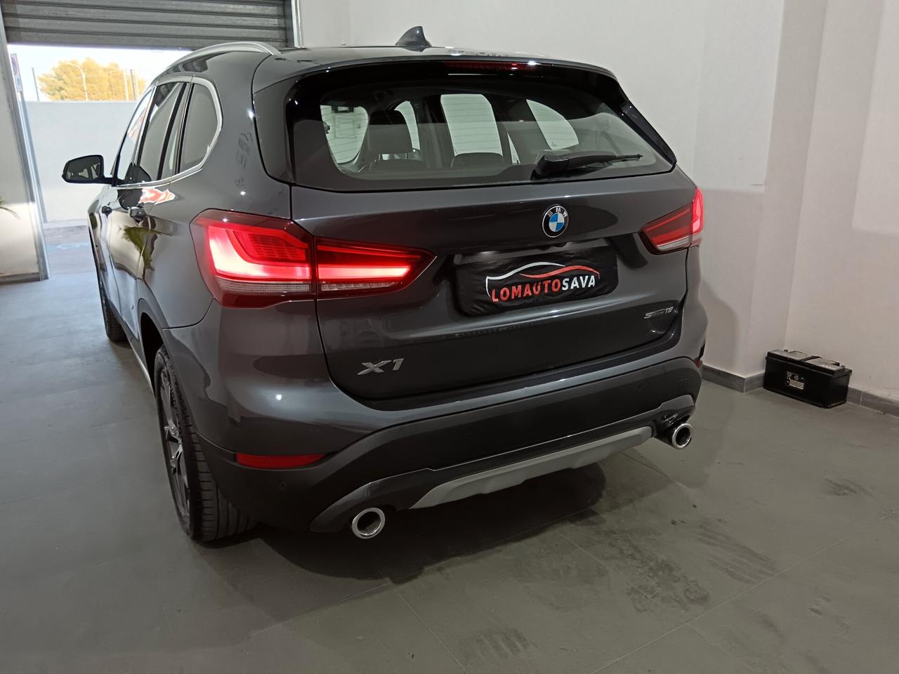BMW X1 SDRIVE18D XLINE