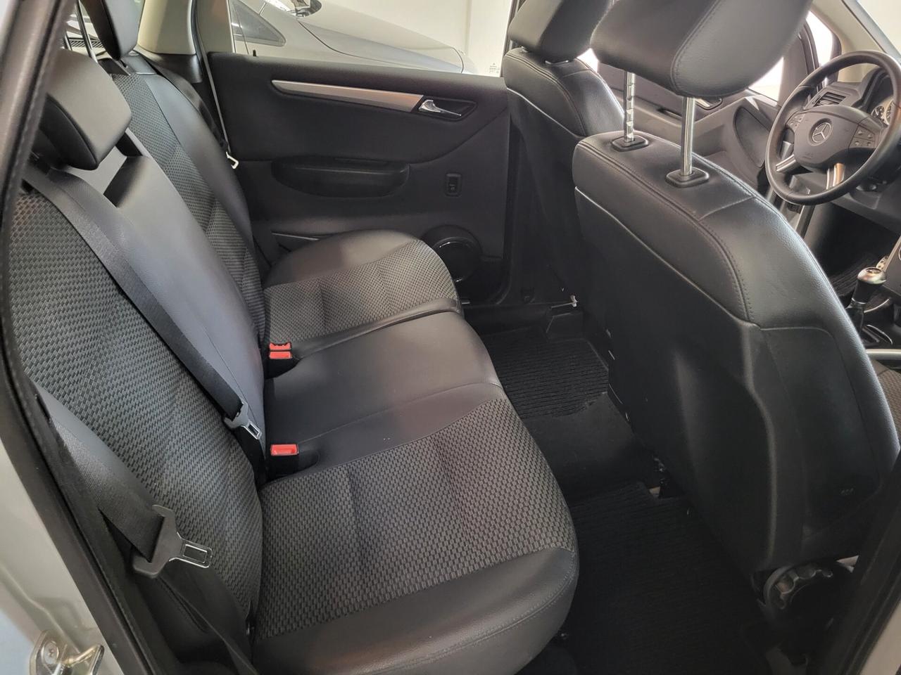 Mercedes-benz B 180 UNICO PROPRIETARIO!!GARANZIA 12 MESI!! PREZZO REALE!