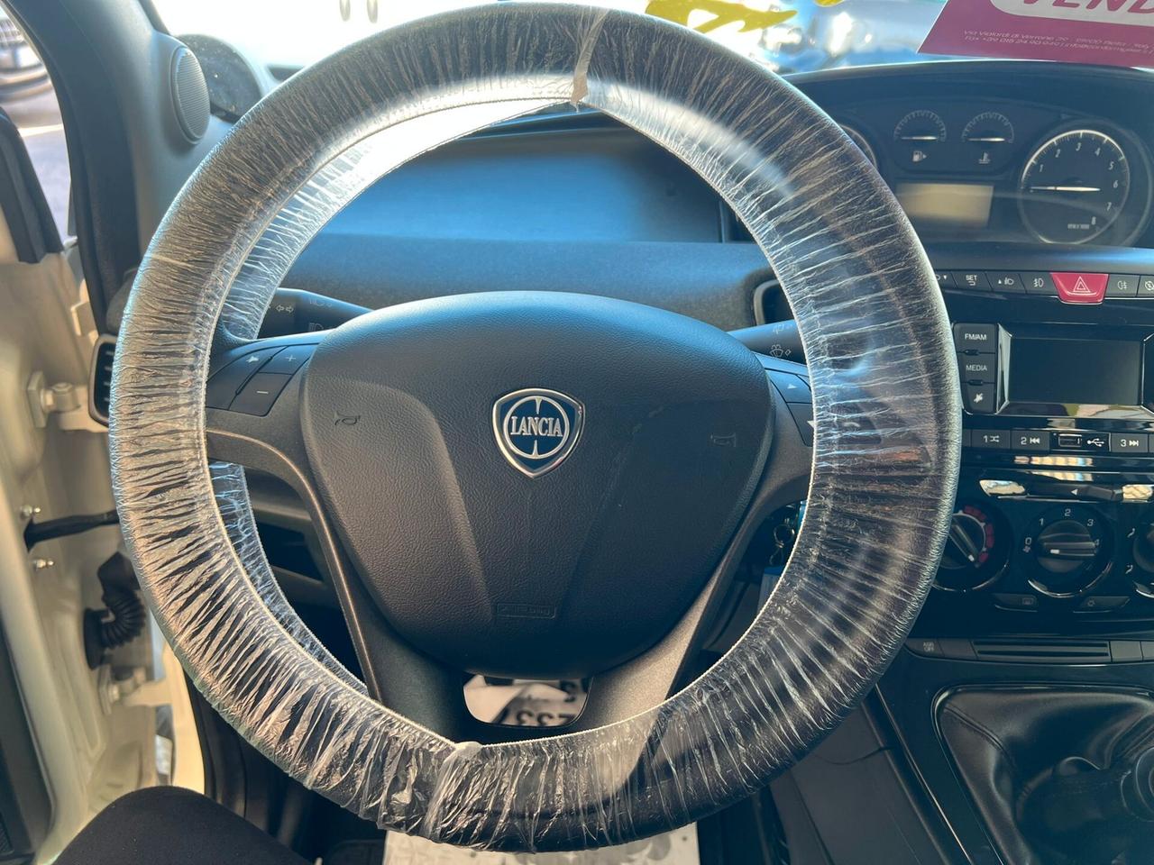 LANCIA YPSILON 1.2 BENZINA 70CV ELEFANTINO