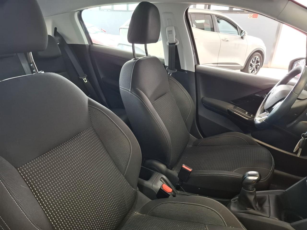 Peugeot 208 PureTech 82 Stop&Start 5 porte Allure