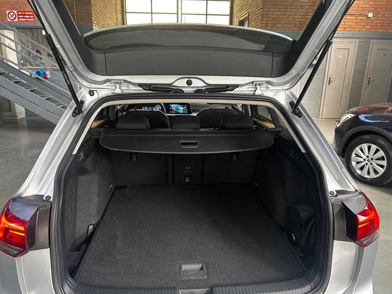 Volkswagen Golf Variant 2.0 TDI SCR DSG Life