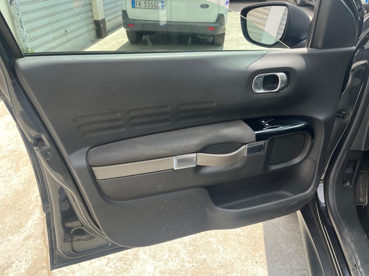 Citroen C4 Cactus PureTech 82 Shine