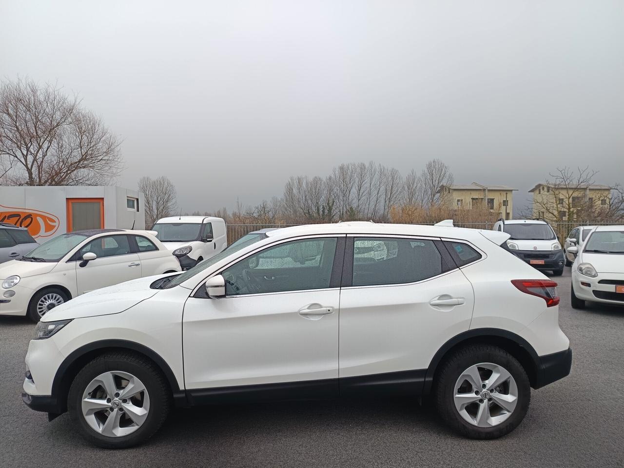 Nissan Qashqai 1.5 dCi Business 115cv dct