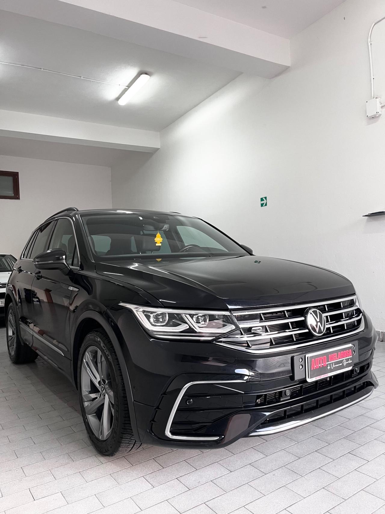 Volkswagen Tiguan 2.0 TDI 150 CV SCR DSG R-Line