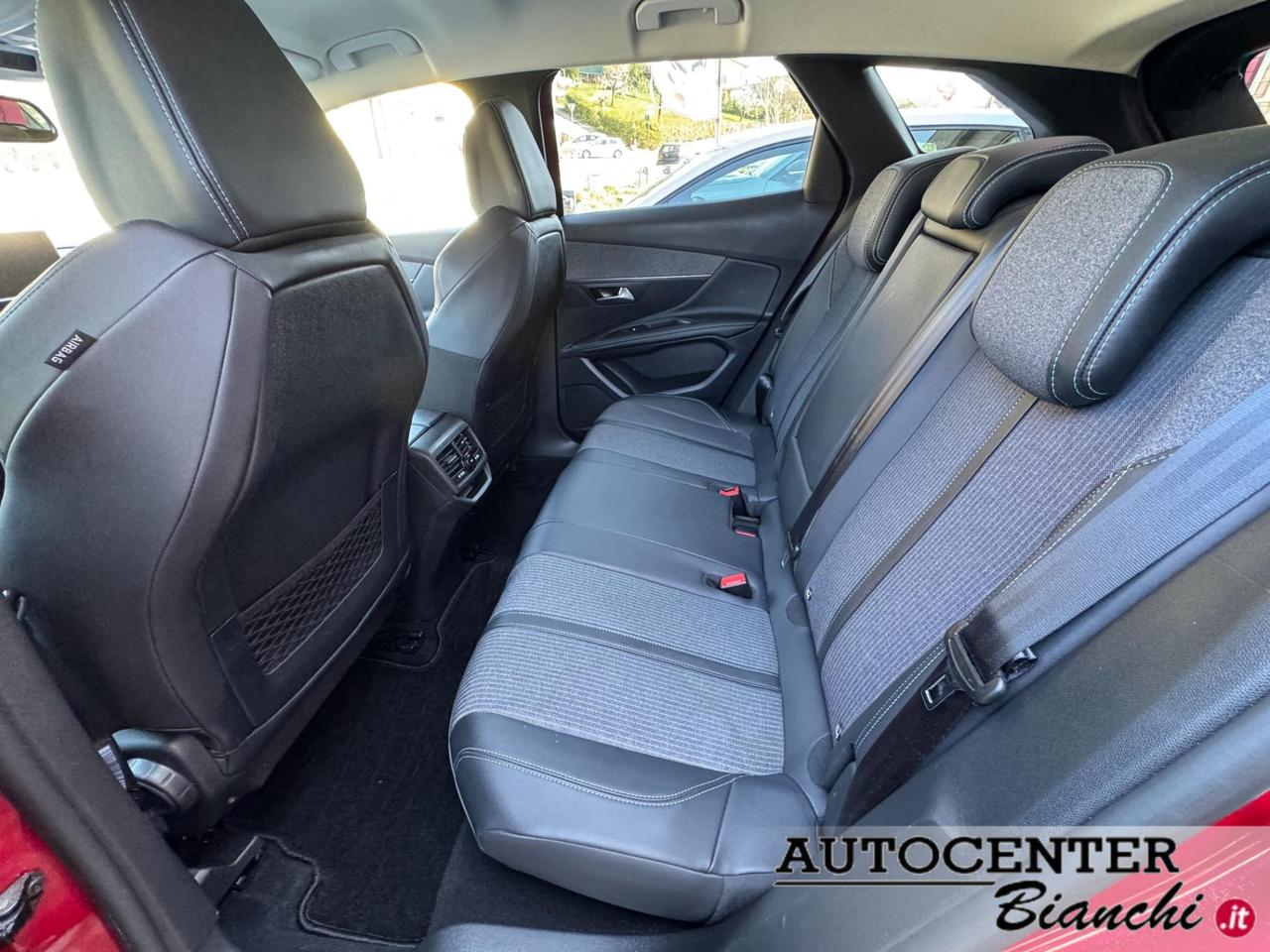 Peugeot 3008 1.5 bluehdi Allure Pack s&s 130cv