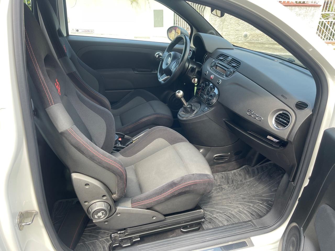 Fiat 500 Abarth 595 competizione
