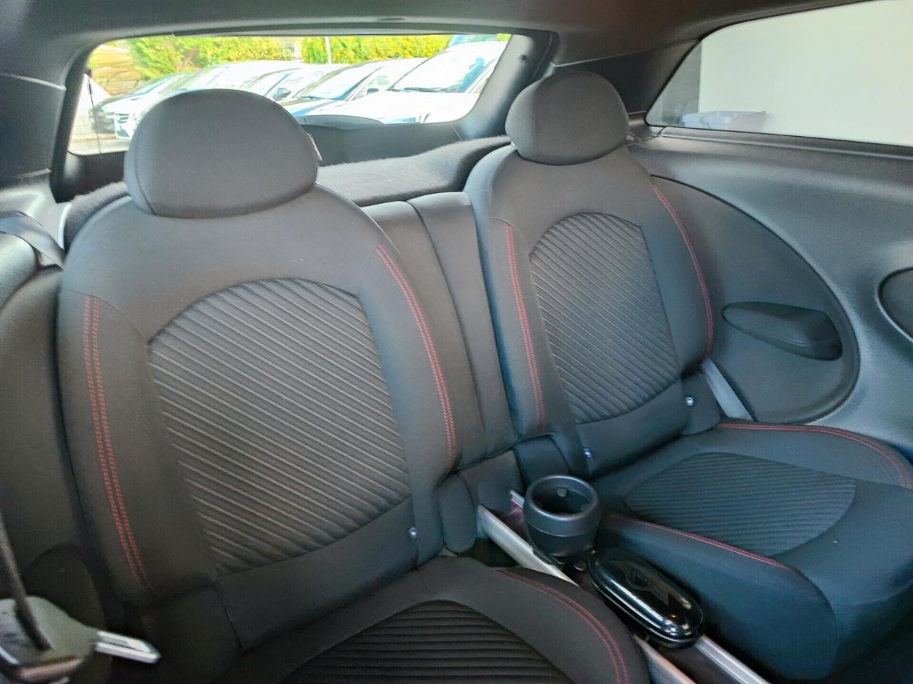 Mini Cooper D Paceman 1.6 Business XL