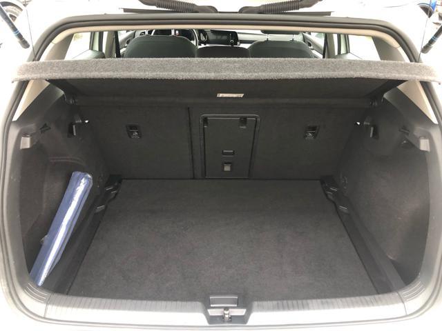 VOLKSWAGEN Golf 1.0 eTSI EVO DSG Life OK NEOPATENTATI