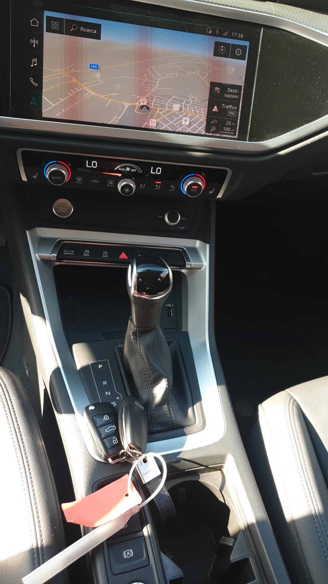 Audi Q3 SPB 35 TDI S tronic Business Plus