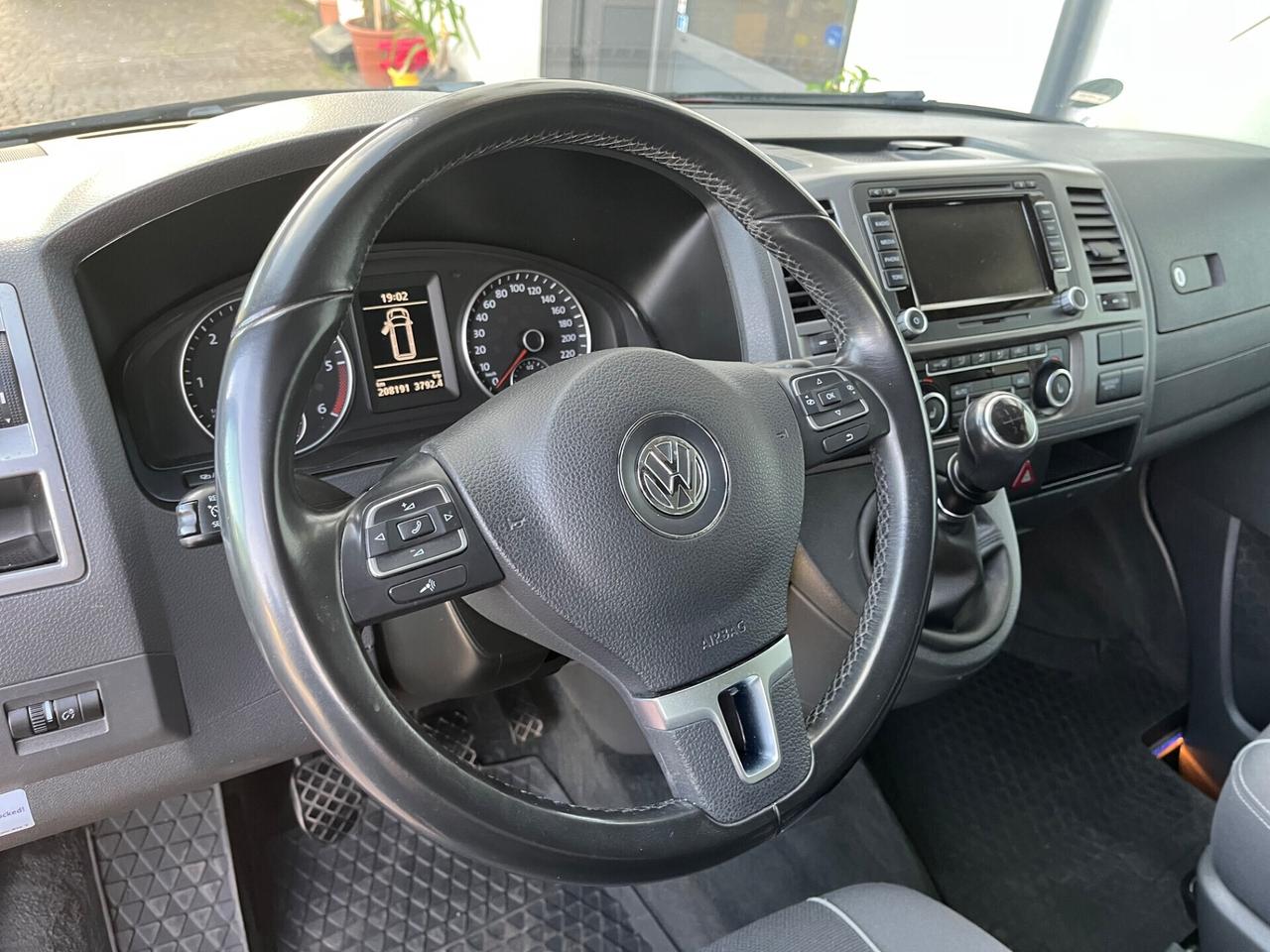 Volkswagen California T5 2.0TDI BEACH AUTOCARAVAN