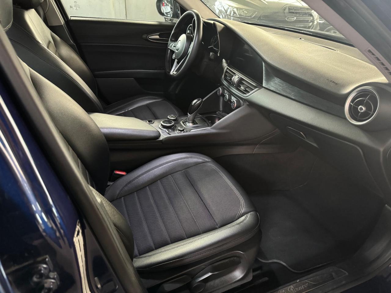 Alfa Romeo Giulia 2.2 Diesel 160 CV