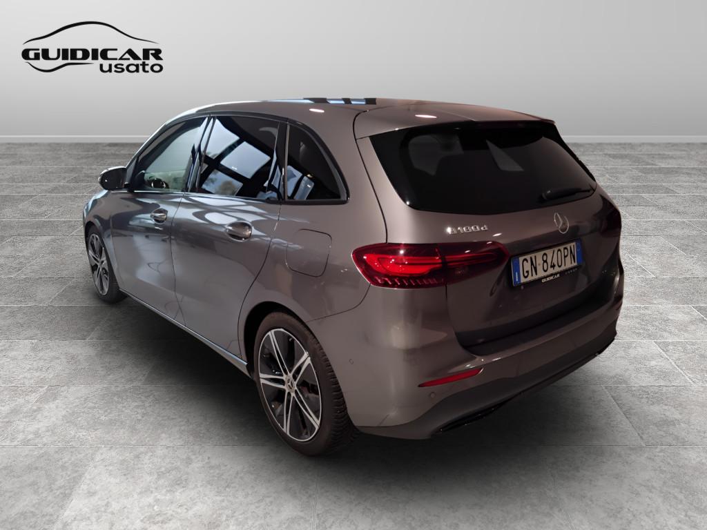 Mercedes-Benz Classe B - W247 2023 - B 180 d Progressive Advanced auto