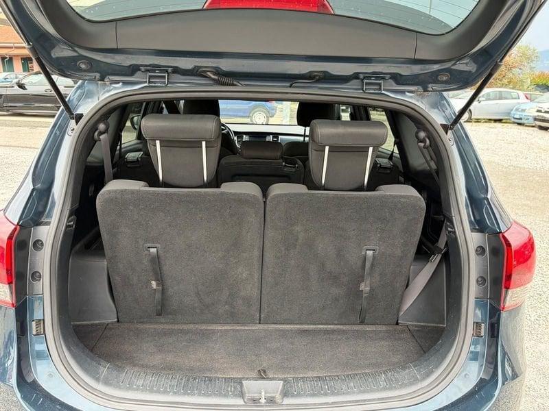 Kia Carens 1.7 CRDi 115 CV Class 7 posti