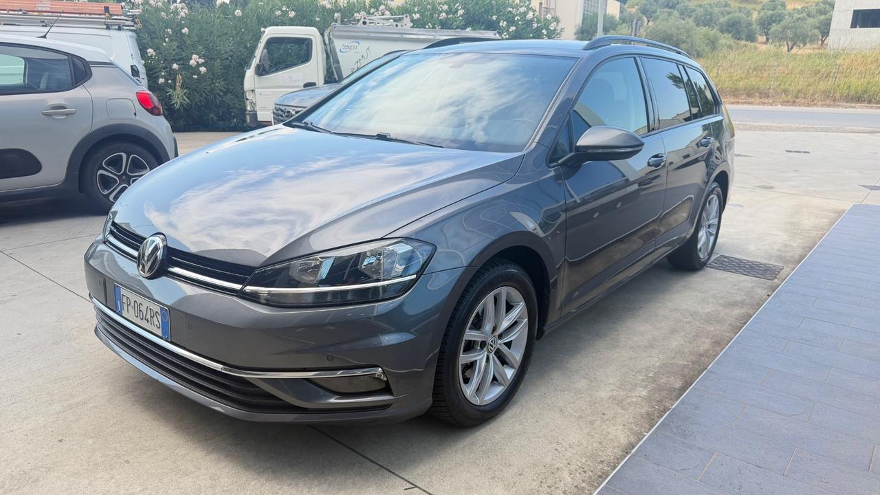 Volkswagen Golf Variant 1.6 TDI 115 CV Business BlueMotion Technology