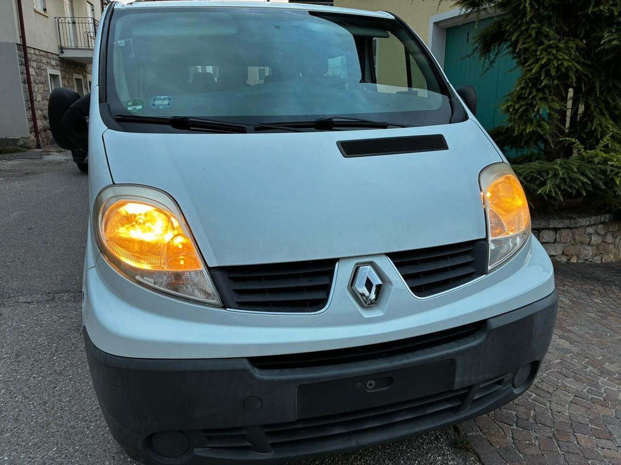 RENAULT TRAFIC 9 POSTI 2.0 DCi 115CV 6M