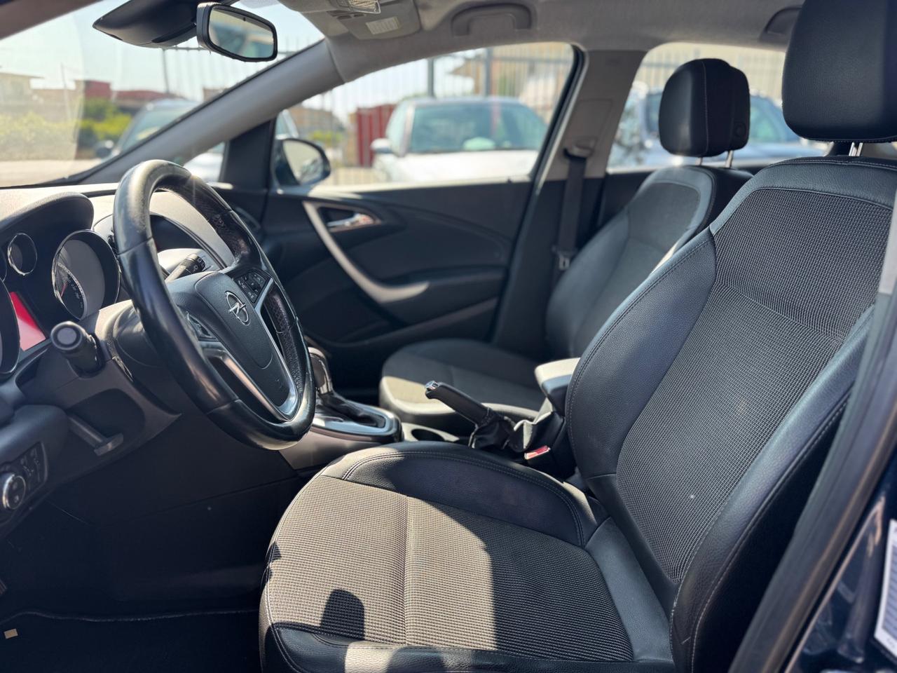 Opel Astra 1.6 turbo Cosmo S 180cv AUTOMATICA