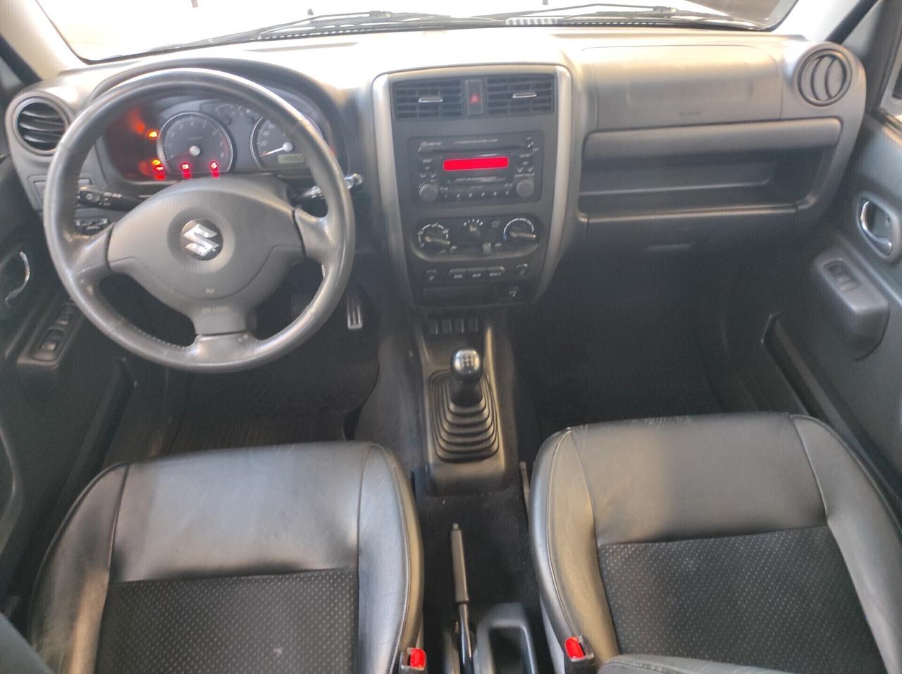 Suzuki Jimny 1.3i 16V cat 4WD JLX