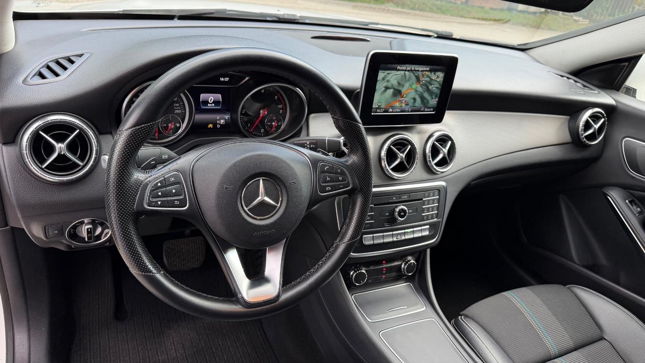Mercedes-benz CLA 200 d Automatic Sport