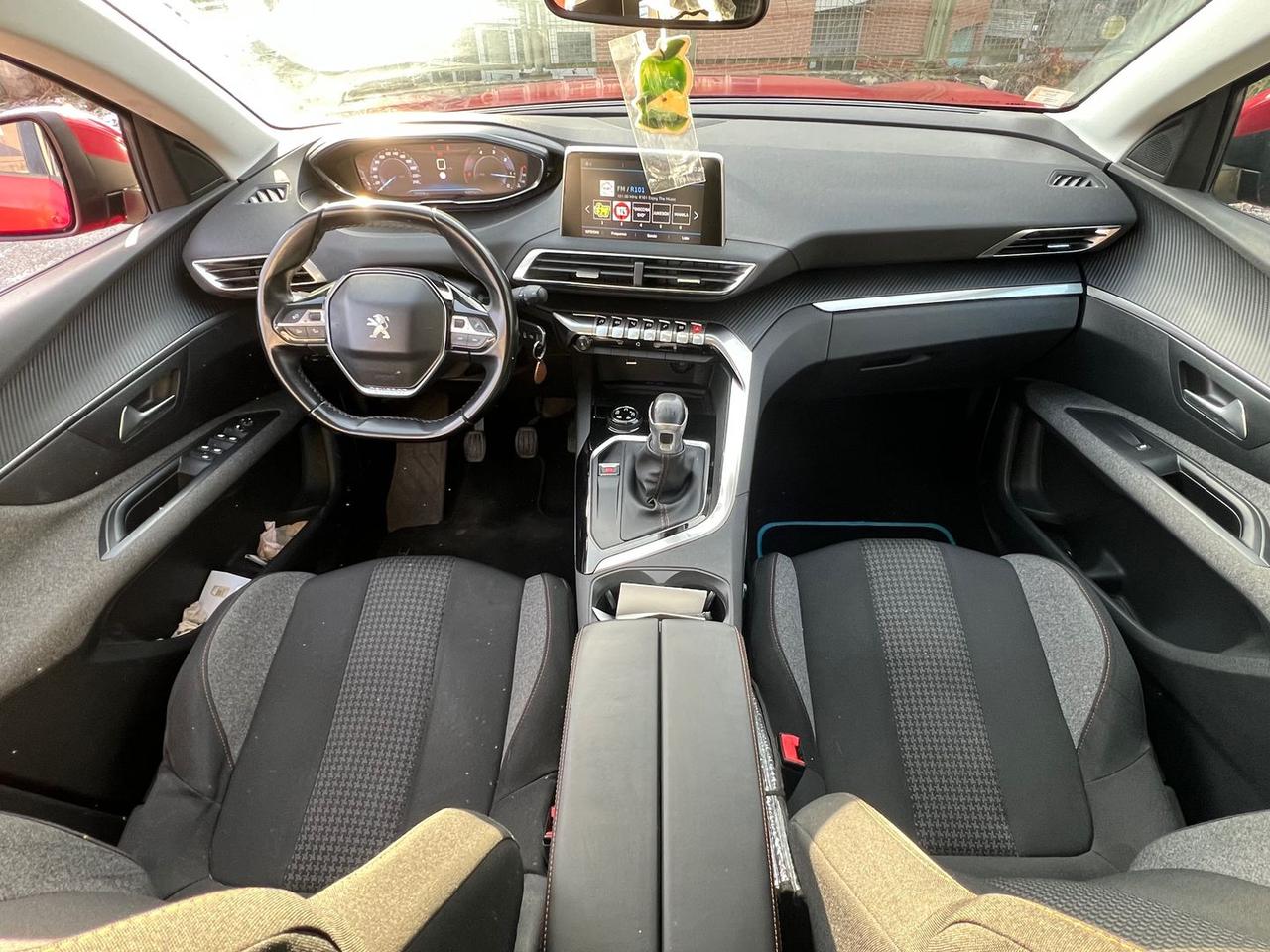 Peugeot 3008 Allure 1.6 PureTech 180 #8503