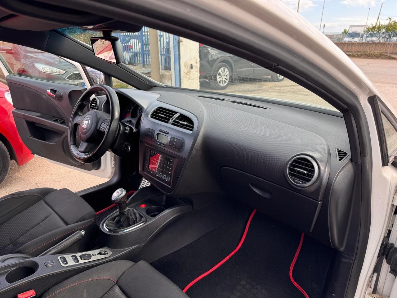 Seat Leon Cupra 2.0 Tfsi turbo benzina 245Cv