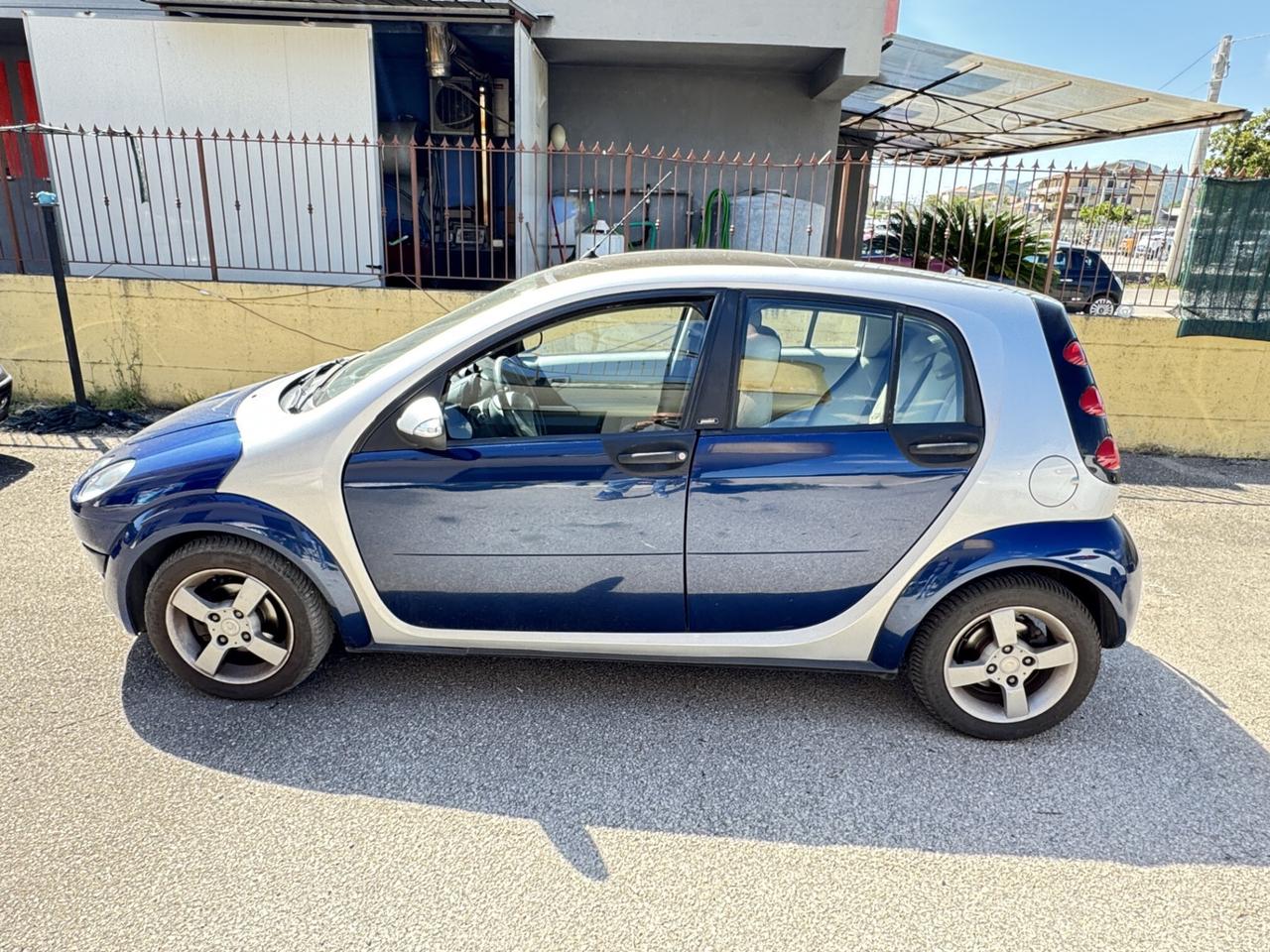SMART FORFOUR 1.5 CDI ADATTA NEOPATENTATI