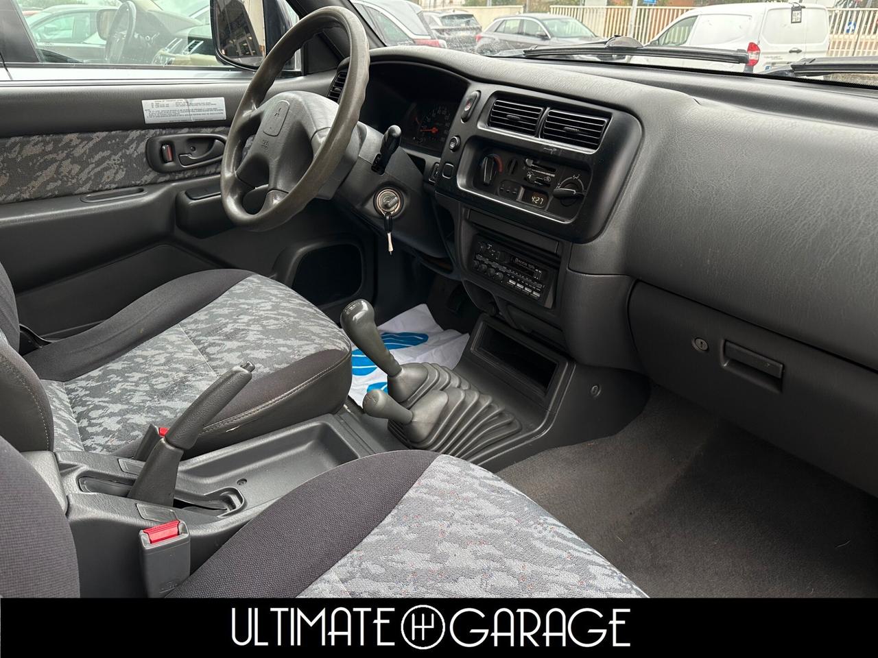 Mitsubishi L200 2.5 TDI 4WD Club Cab Pick-up GLS