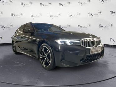 BMW Serie 3 318i MSport Touring auto 18" Navi Camera Led