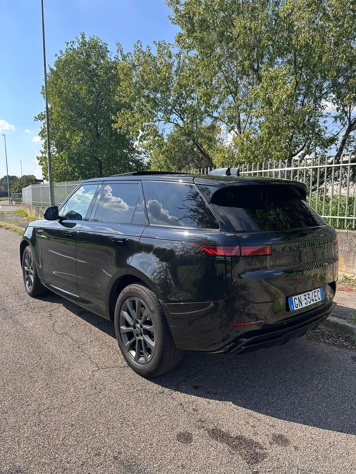 Land Rover Range Sport 3.0D l6 249 CV Dynamic SE FULL OPTIONAL IVA ESPOSTA