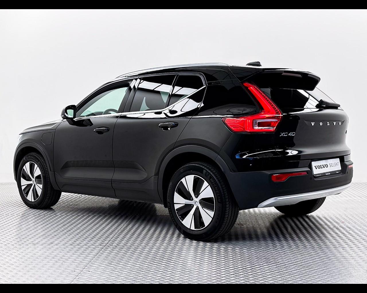 VOLVO XC40 Recharge Core T4 AUT