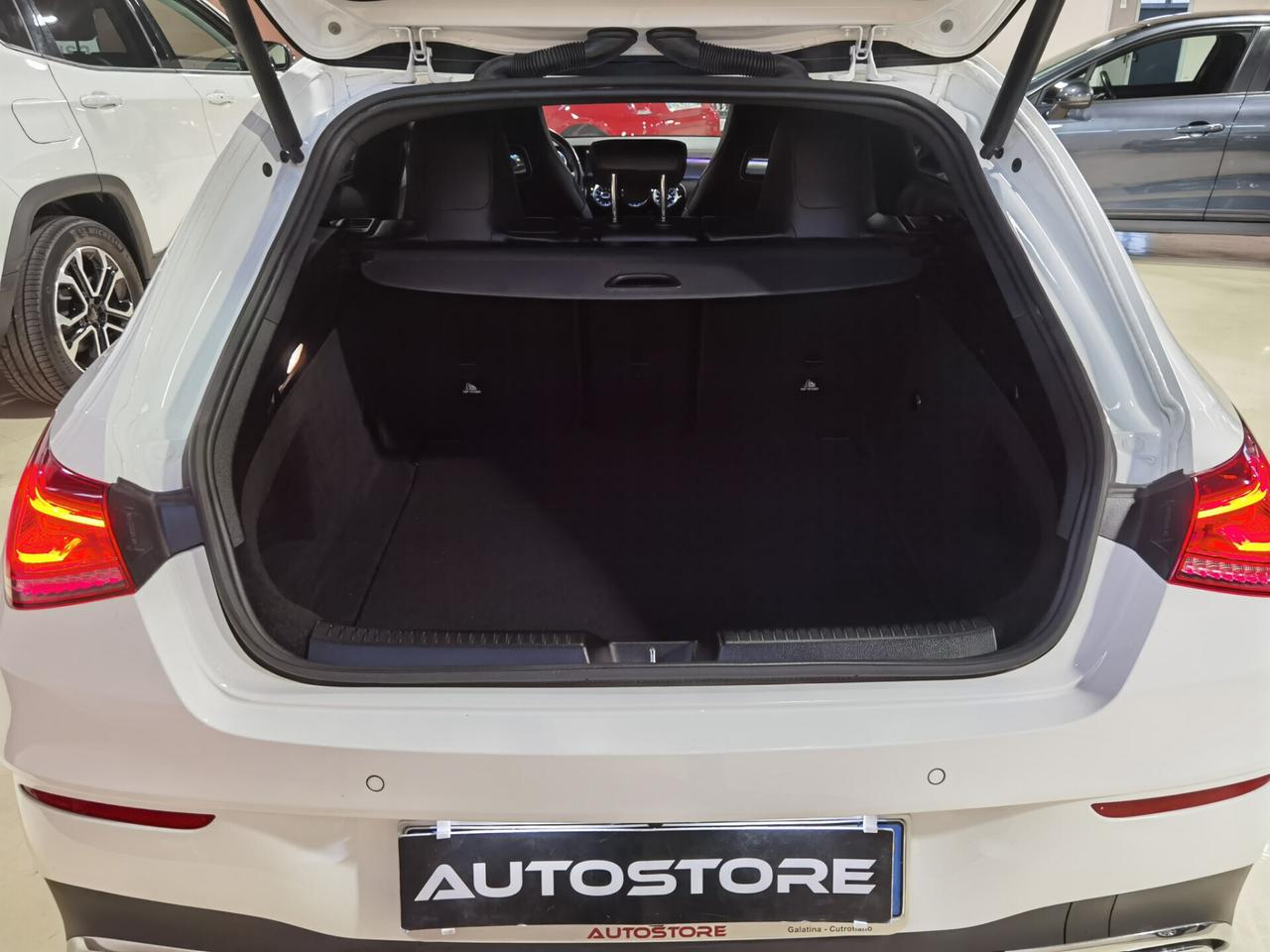 Mercedes-benz CLA 200 d S.W. Automatic Premium