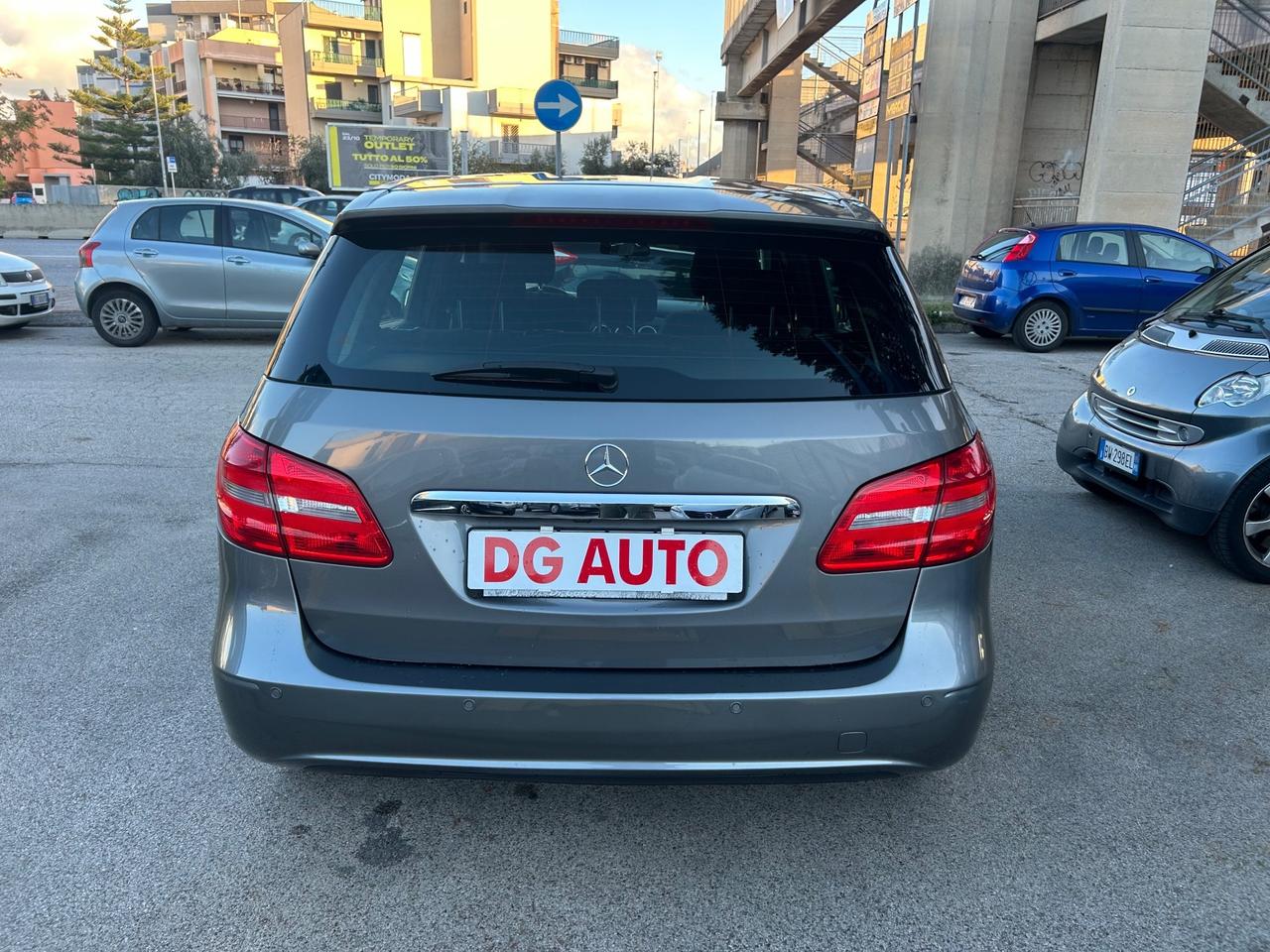 Mercedes-benz B 180 1.5 Diesel 110 cv 2014