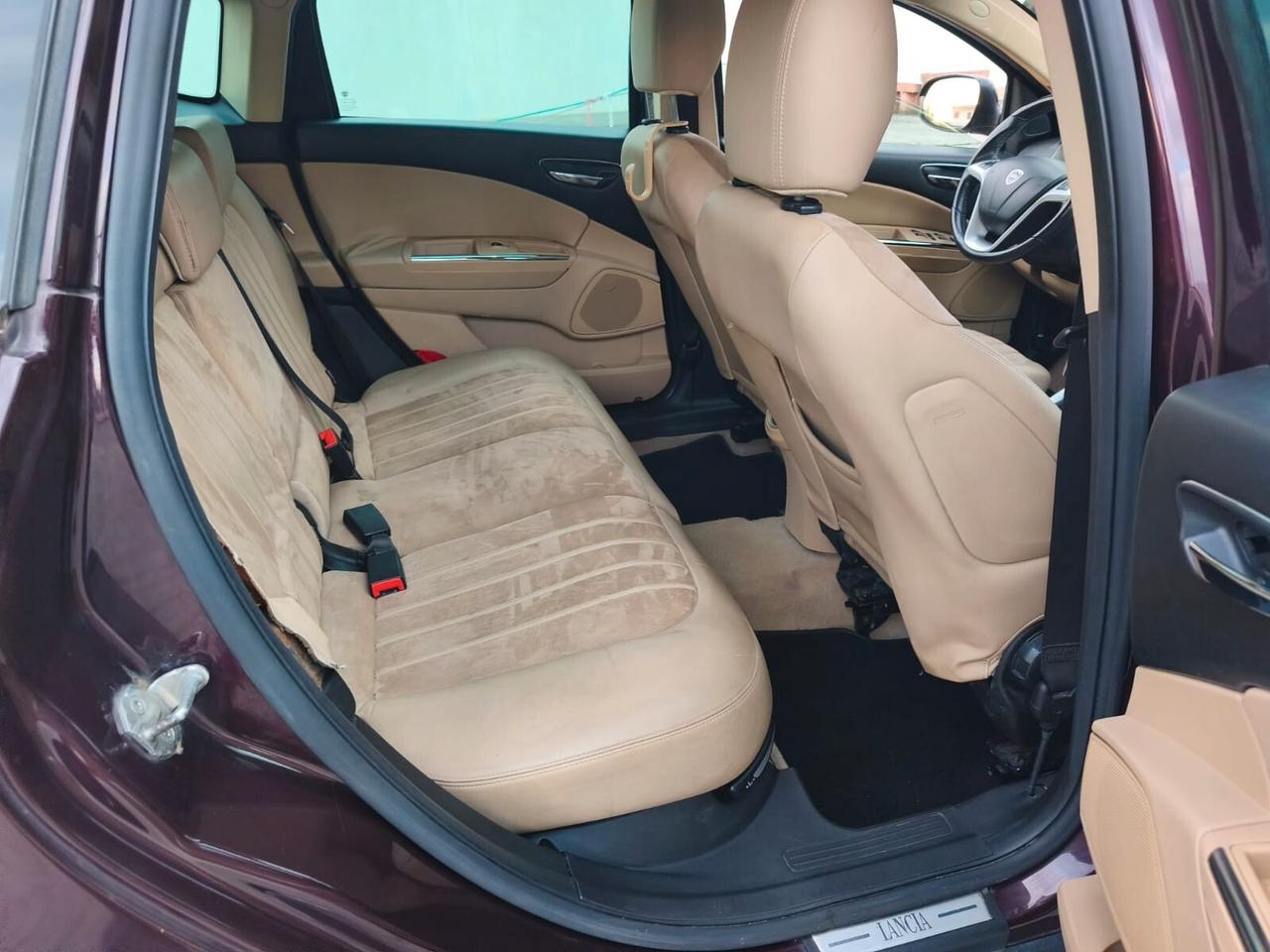 Lancia Delta 1.6 MJT Gold Ok Neopatentati Accetto Permute