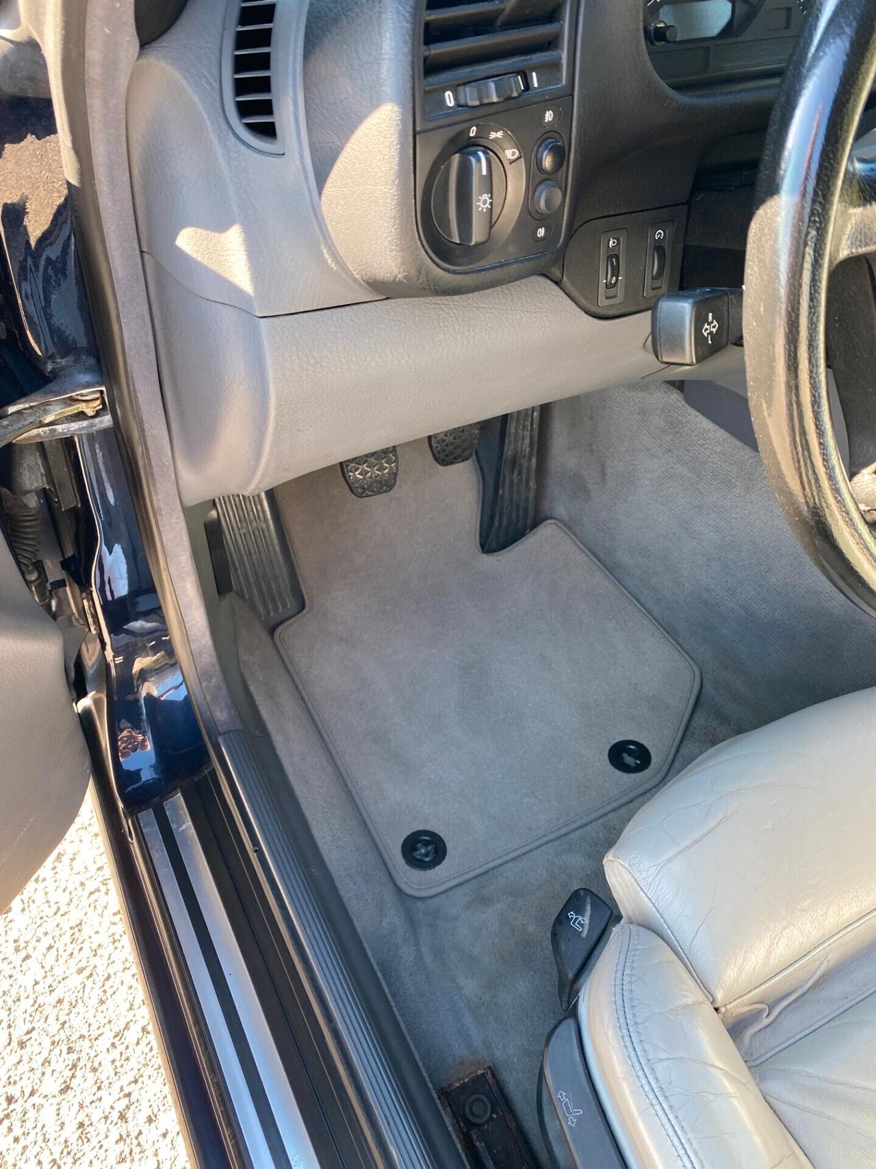 Bmw 320 320i 24V cat Cabriolet