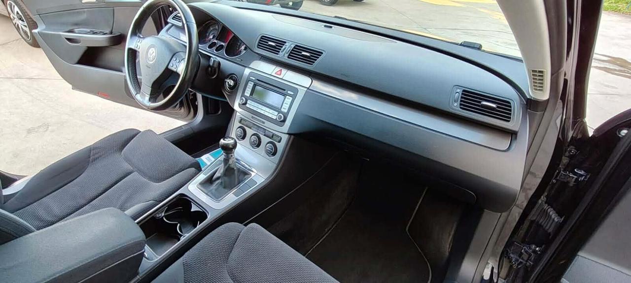 Volkswagen Passat 2.0 TDI "KM 128000"