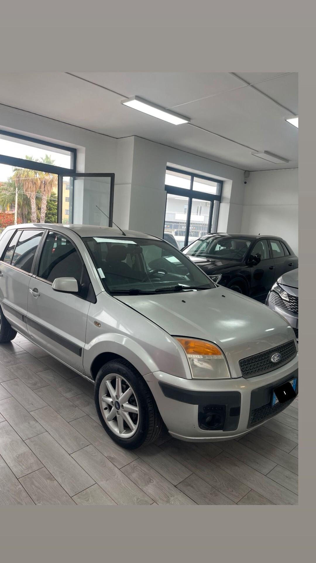 Ford Fusion 1.4 TDCi 5p. Collection