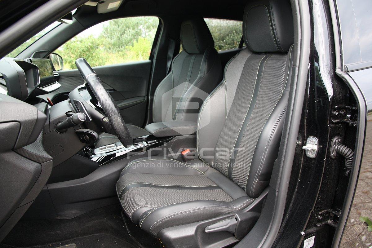 PEUGEOT 2008 PureTech 130 S&S EAT8 GT