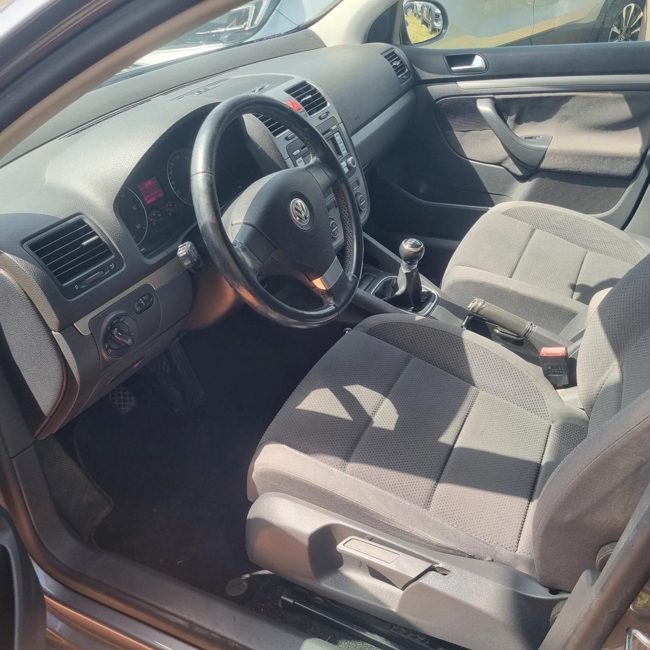Volkswagen Golf 1.9 TDI 5p. Comfortline