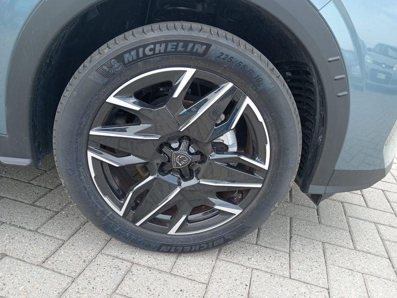 Peugeot 3008 Hybrid 136 Allure e-DCS 6