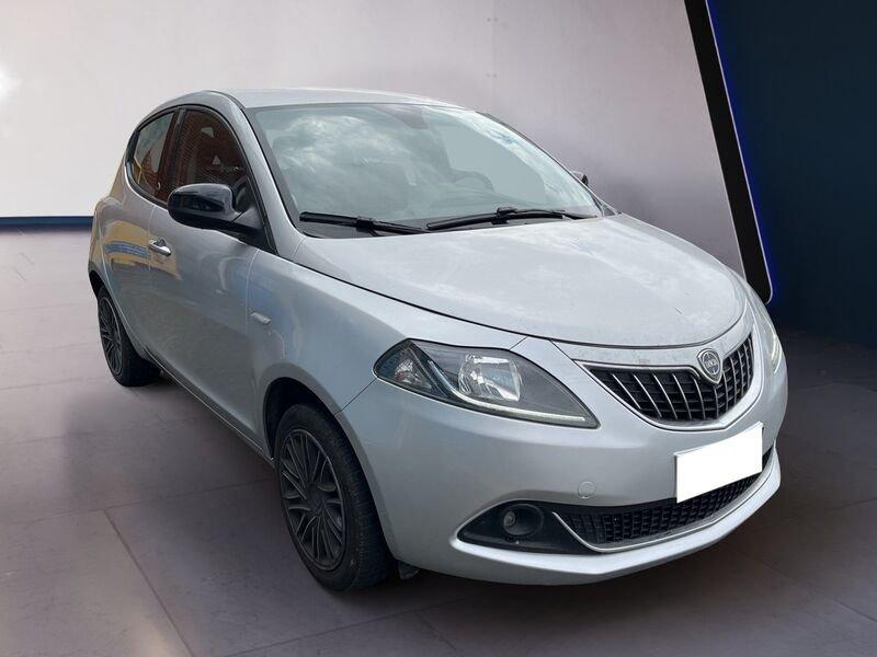 Lancia Ypsilon III 2021 1.0 firefly hybrid Gold s&s 70cv