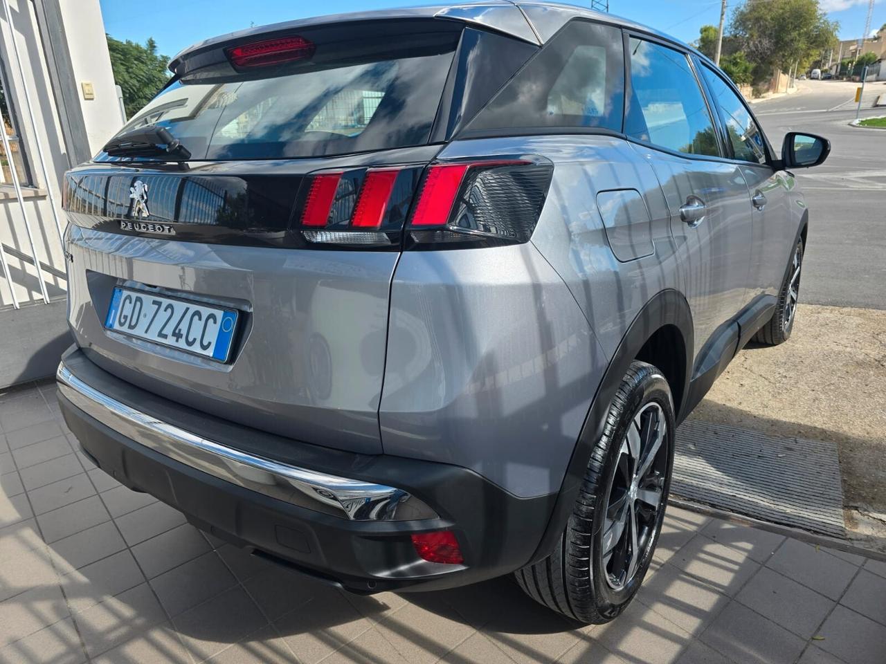 Peugeot 3008 BlueHDi 130 S&S Allure