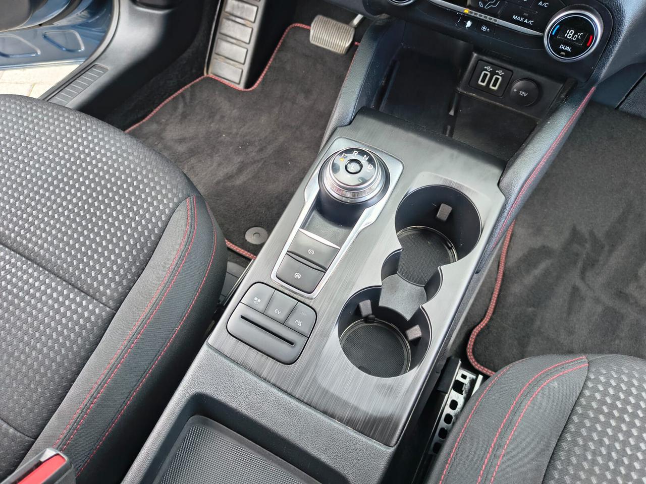 Ford Kuga 2.5 Plug In Hybrid ST-Line*prezzo reale* km 40.000